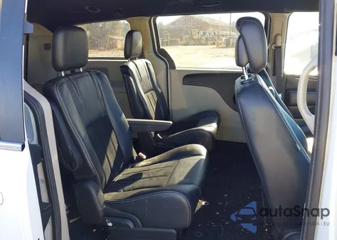 2018 Dodge Grand Caravan Sxt z USA, uszkodzony, nr VIN 2C4RDGCG5JR267672